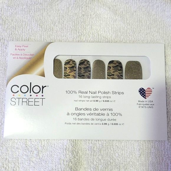 New Color Street Glam-ouflage Camo Green Nail Kit - Picture 1 of 4